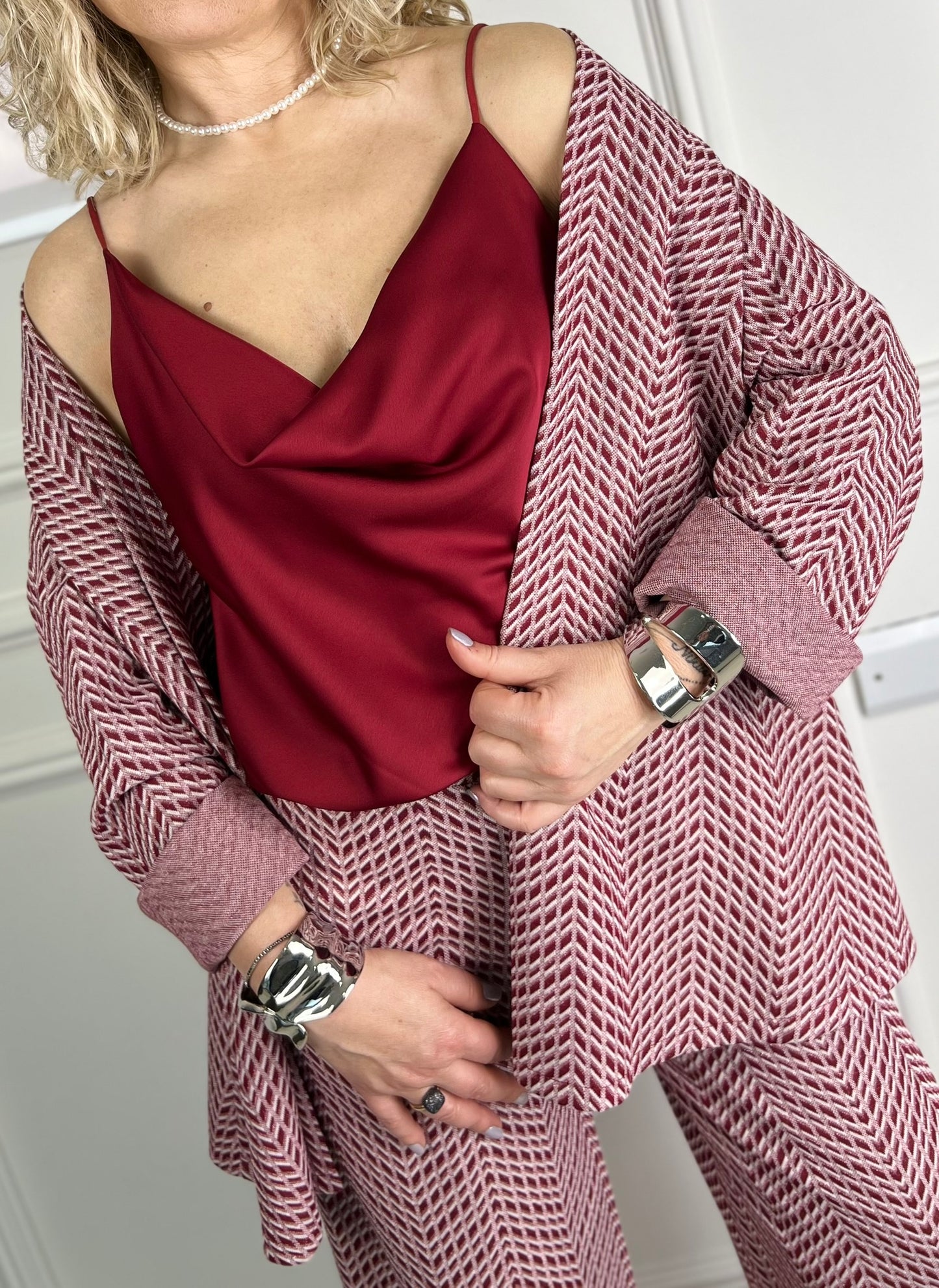 Completo OTTAVIA rosso amarena