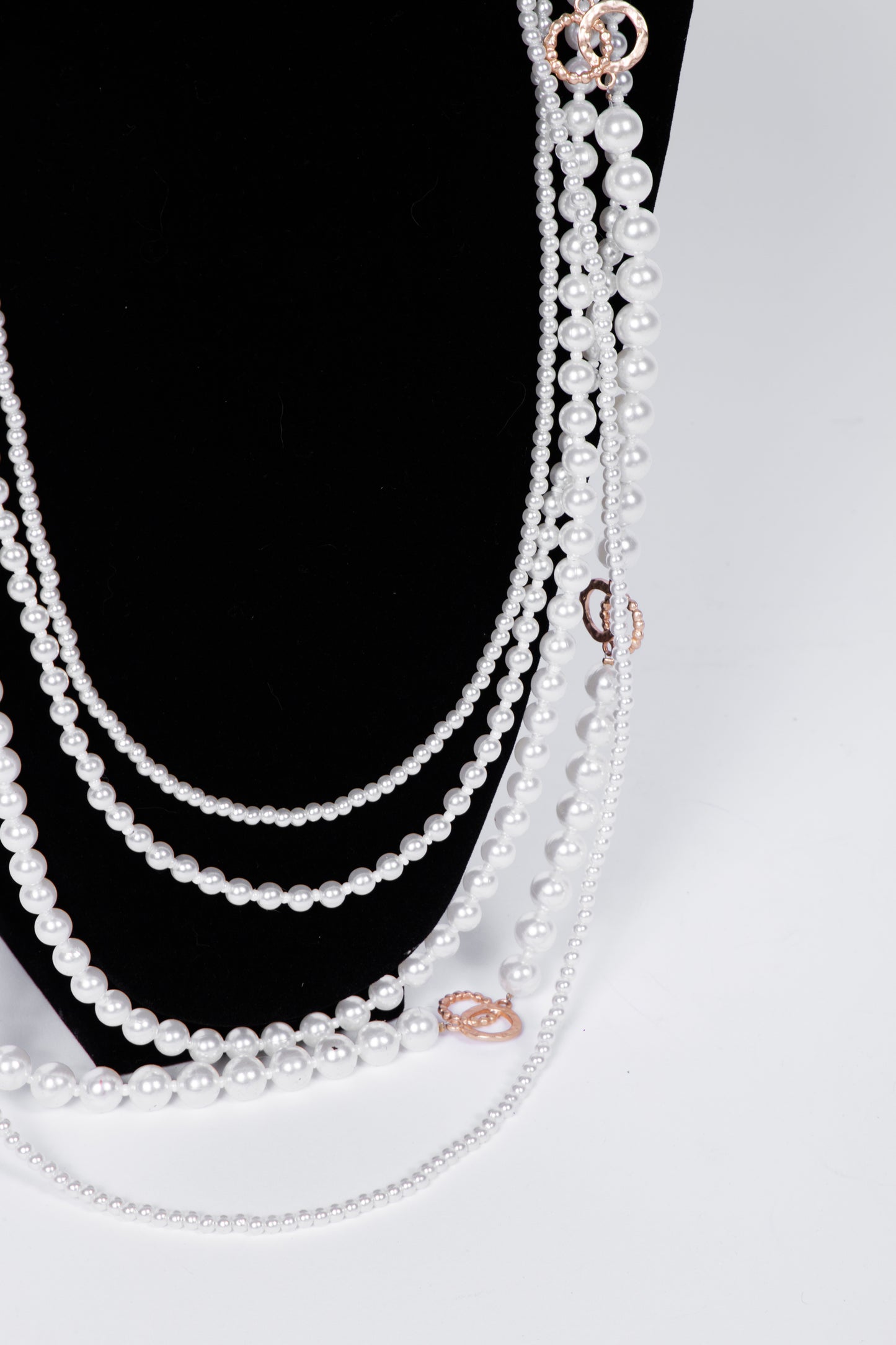 Collana MULTIFILO perle e anelli dorati