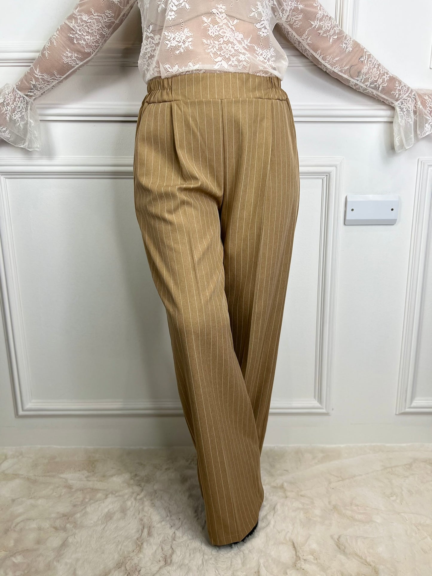 Completo CLEO beige gessato